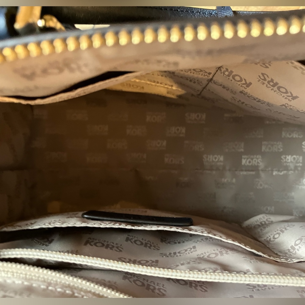 Michael Kors Handbag - Picture 8 of 12